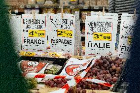 Farmers Protest in Supermarkets - France