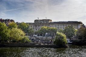 Illustration - Monnaie De Paris - Paris