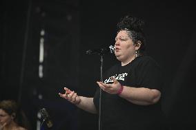 Concert At Fete de l'Humanite - Bretigny Sur Orge