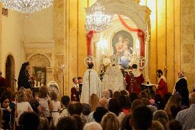 Aleppo Christians Mark Feast of the Cross