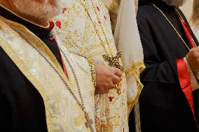 Aleppo Christians Mark Feast of the Cross