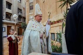 Aleppo Christians Mark Feast of the Cross
