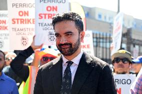 Mamdani Rallies with Striking Members of Teamsters Local 210 in Bronx, NY