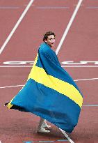 Duplantis Breaks World Pole Vault Record - Tokyo