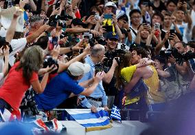 Duplantis Breaks World Pole Vault Record - Tokyo