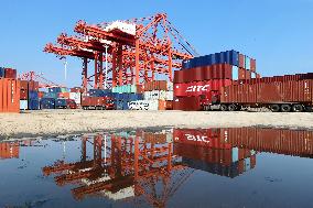 Yangtze River Delta Export