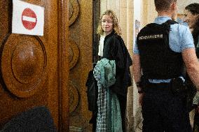 Trial of three wives of Islamic State jihadists - Paris