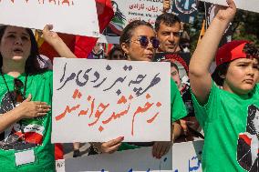 Mahsa Amini Memorial Held in Toronto - Australia