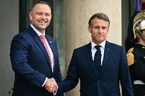Emmanuel Macron welcomes President of the Republic of Poland Karol Nawrocki at the Elysee FA