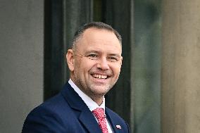 Emmanuel Macron welcomes President of the Republic of Poland Karol Nawrocki at the Elysee FA