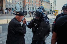 Let’s Block Everything Protests - Lyon