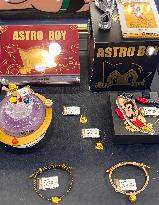 International Gold Prices and Goods Economy