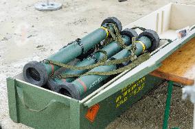 Anti-tank weapon training with Instalaza C90