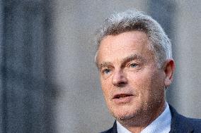 French PM Meets With Communiste Party - Paris AJ