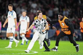 Champions League Match PSG vs Atalanta Pitch Invasion - Paris