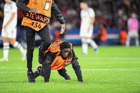 Champions League Match PSG vs Atalanta Pitch Invasion - Paris