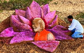 Sand Artist Creates Sand Art To Celebrate Prime Minister's 75th Birthday - India