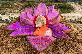Sand Artist Creates Sand Art To Celebrate Prime Minister's 75th Birthday - India