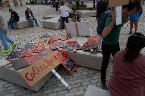 Demonstration Against France's National Budget - Bayonne