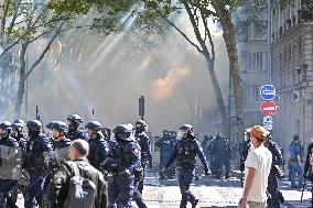 Nationwide Strikes Over Budget - Lyon