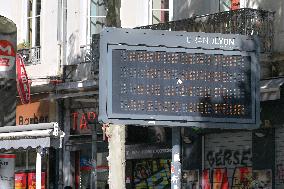 Nationwide Strikes Over Budget - Lyon