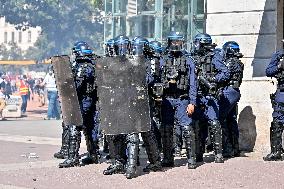 Nationwide Strikes Over Budget - Lyon