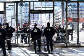 Transport Strike At Gare Du Nord Railway Station - Paris