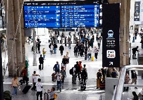Transport Strike At Gare Du Nord Railway Station - Paris