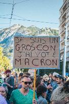 Nationwide Strikes Over Budget - Grenoble