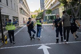 Railway Unions Protesters Inside Bercy - Paris
