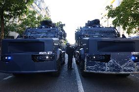 Nationwide Strikes Over Budget - Paris