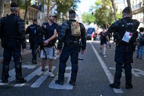 Nationwide Strikes Over Budget - Paris