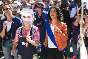 Nationwide Strikes Over Budget - Paris