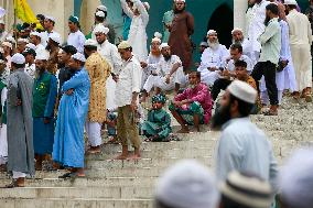 Islamic Parties Demonstrate - Dhaka