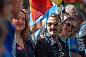 Nationwide Strikes Over Budget - Paris AJ