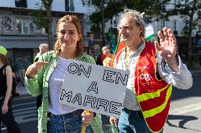 Nationwide Strikes Over Budget - Paris AJ