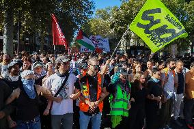 Nationwide Strikes Over Budget - Paris