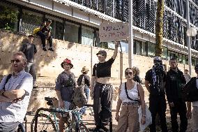 Nationwide Strikes Over Budget - Bordeaux