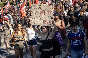 Nationwide Strikes Over Budget - Bordeaux