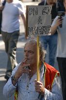 Nationwide Strikes Over Budget - Paris