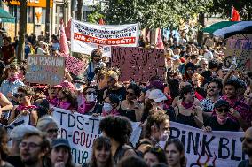 Nationwide Strikes Over Budget - Paris