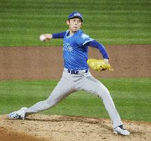 Baseball: Roki Sasaki pitches in relief