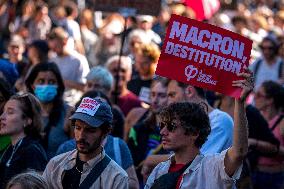 Nationwide Strikes Over Budget - Paris