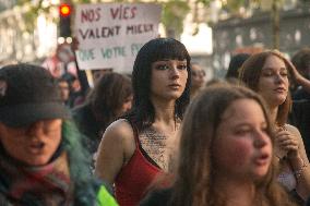 Nationwide Strikes Over Budget - Paris