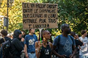 Nationwide Strikes Over Budget - Paris