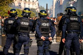 Nationwide Strikes Over Budget - Paris