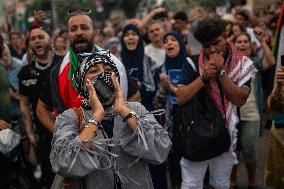 Protest For 1 Year Anniversary Of UN's Demand To End Israeli Illegal Occupation Of Palestine - Barcelona
