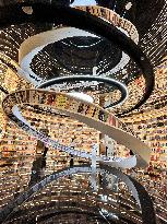 YUISHIN Bookstore in Shenzhen