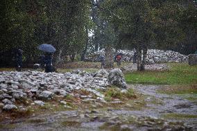 Illustration Scotland Clava Cairns