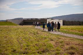 Illustration Scotland Culloden Memorial